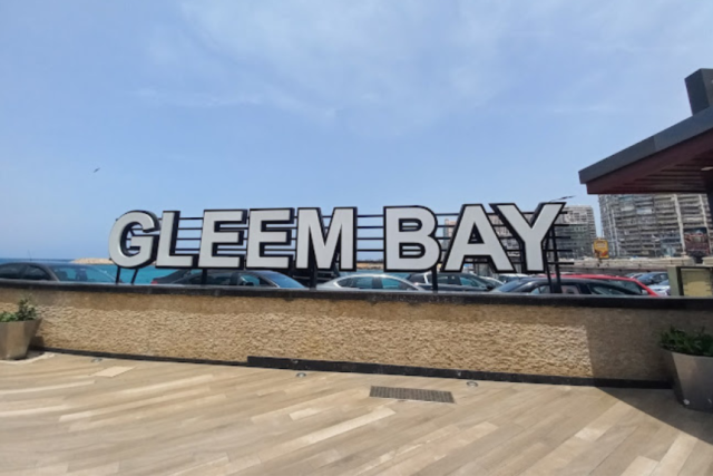 Add Image Description